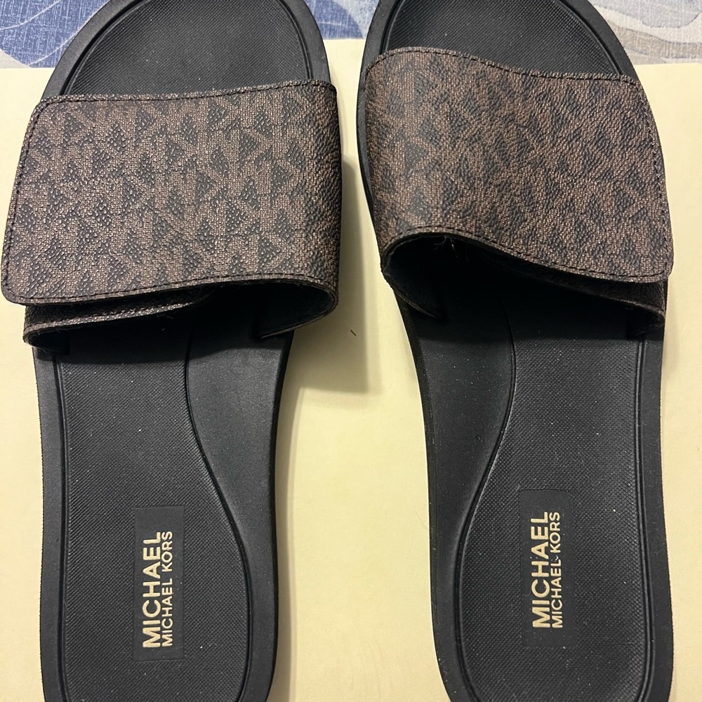 Michael Kors Monogram Brown and Black Slides
